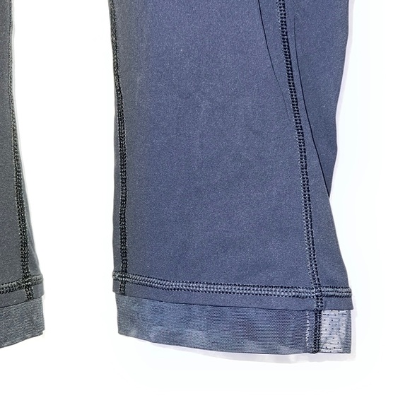 Lululemon crop track leggings pants size 8 - Picture 3 of 9